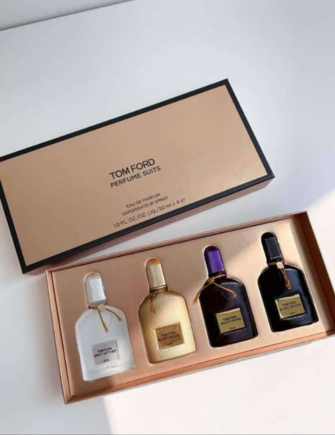 TOM FORD PERFUME SET 4 IN 1 —30ML
